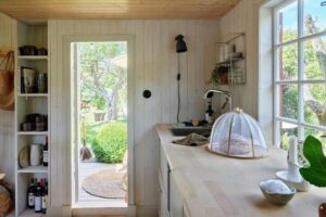 swedish summer cottage5