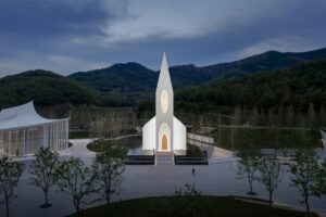 chamber-church-by-buro-ziyu-zhuang-qingdao_dezeen_2364_col_26