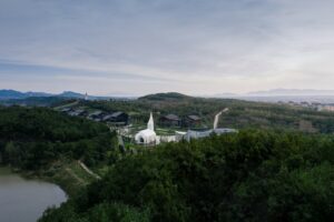 chamber-church-by-buro-ziyu-zhuang-qingdao_dezeen_2364_col_28