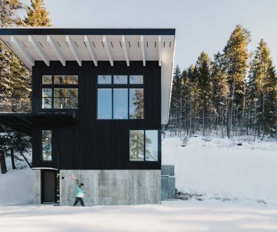 Columbia-River-Valley-Lookout-Cabin-TwobyTwo-Architecture-1