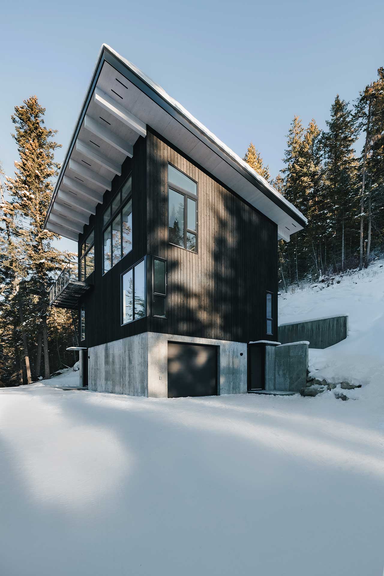 Columbia-River-Valley-Lookout-Cabin-TwobyTwo-Architecture-2 Columbia-River-Valley-Lookout-Cabin-TwobyTwo-Architecture-2